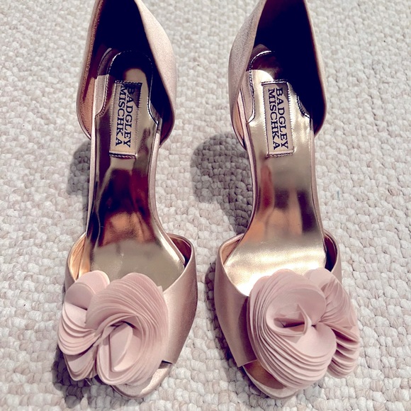 Badgley Mischka Shoes - Badgley Mischka Champagne Satin Open Toe Blossom Heels